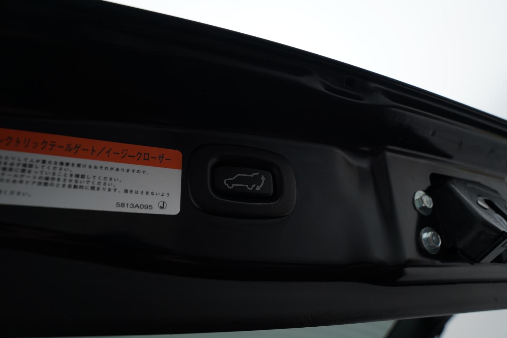 Mitsubishi Outlander 2.0 PHEV 4WD G PREMIUM PACKAGE