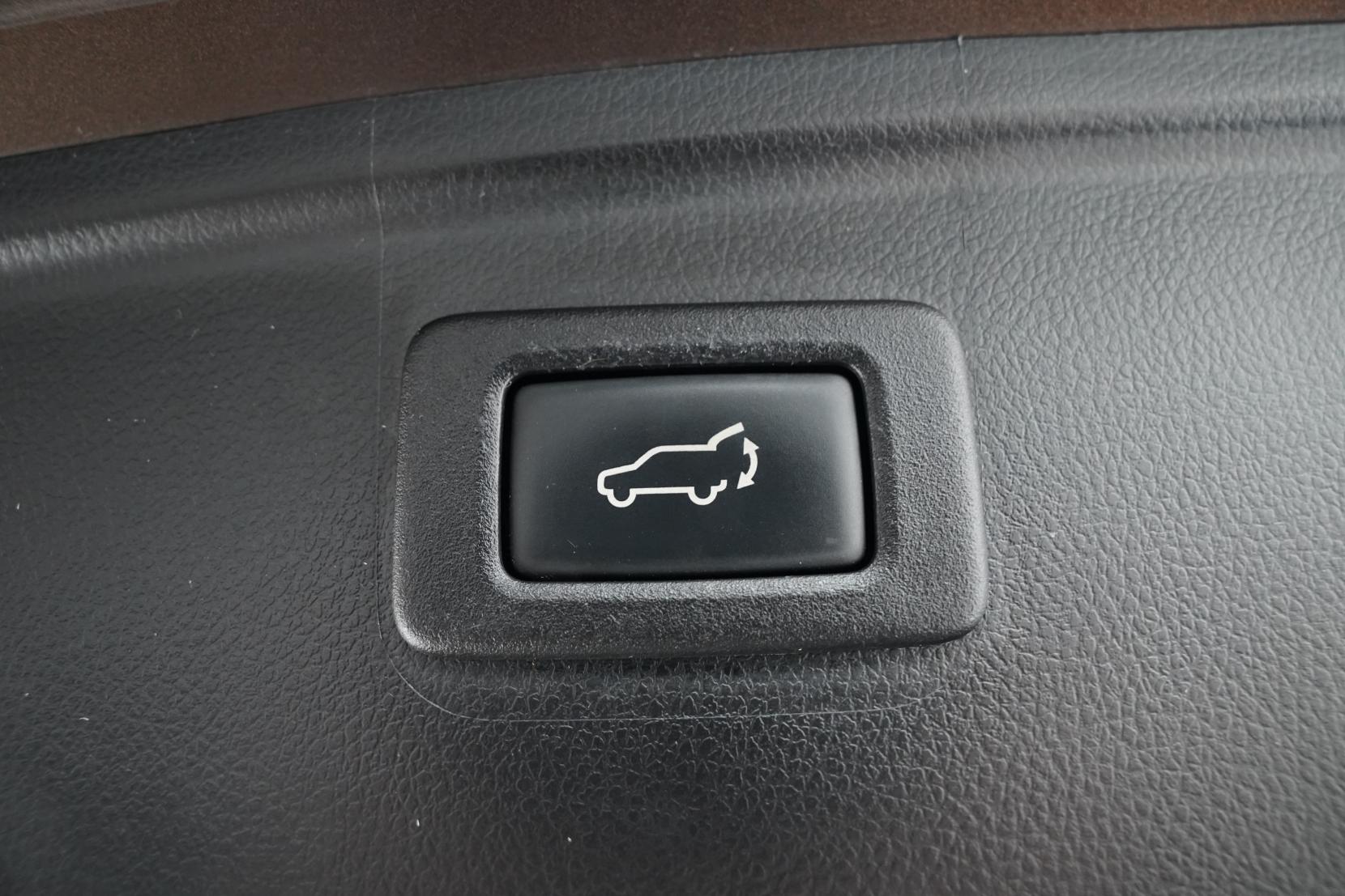 Subaru Outback 2.5 Limited Eyesight AWD
