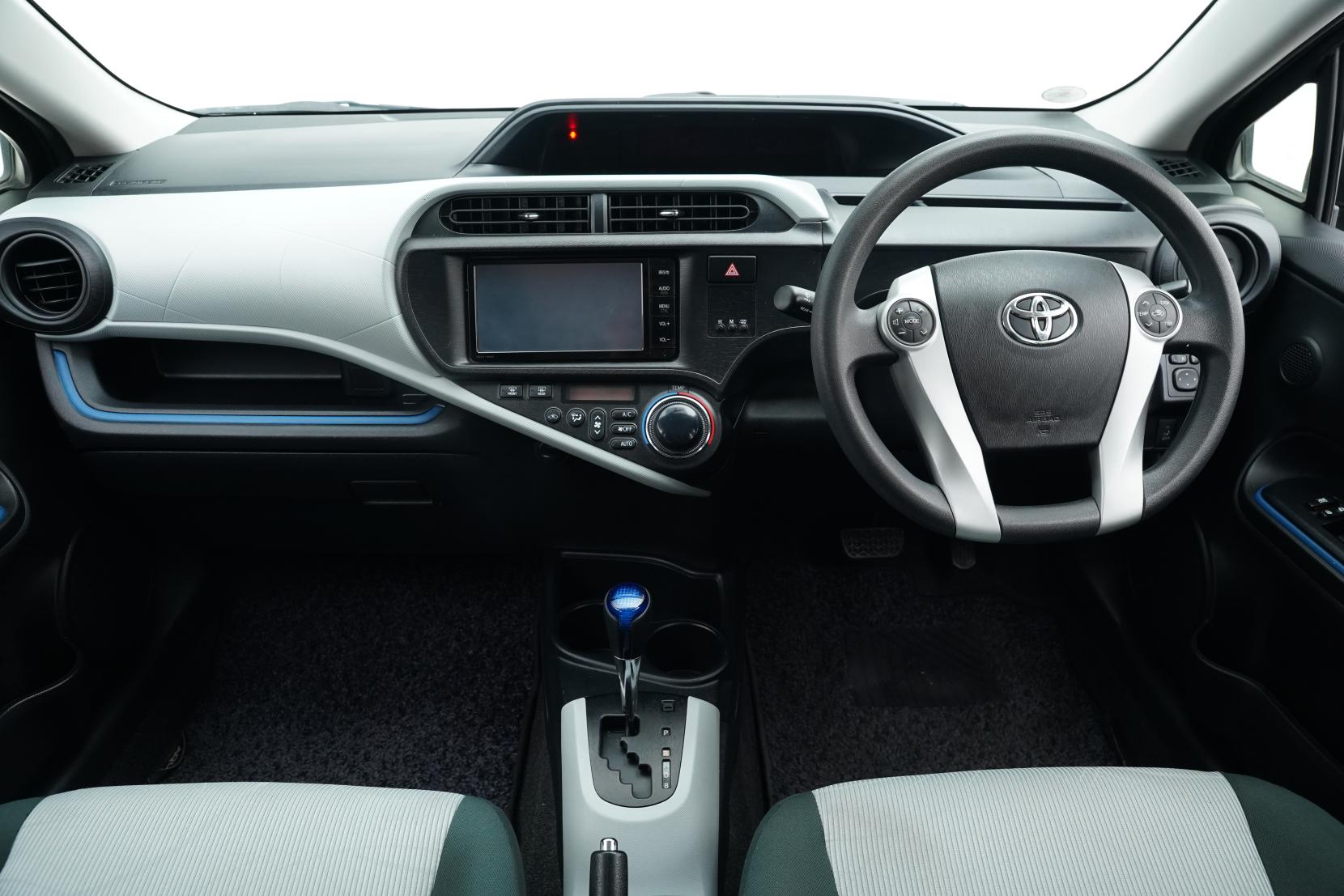 Toyota Aqua 1.5 S Push Start
