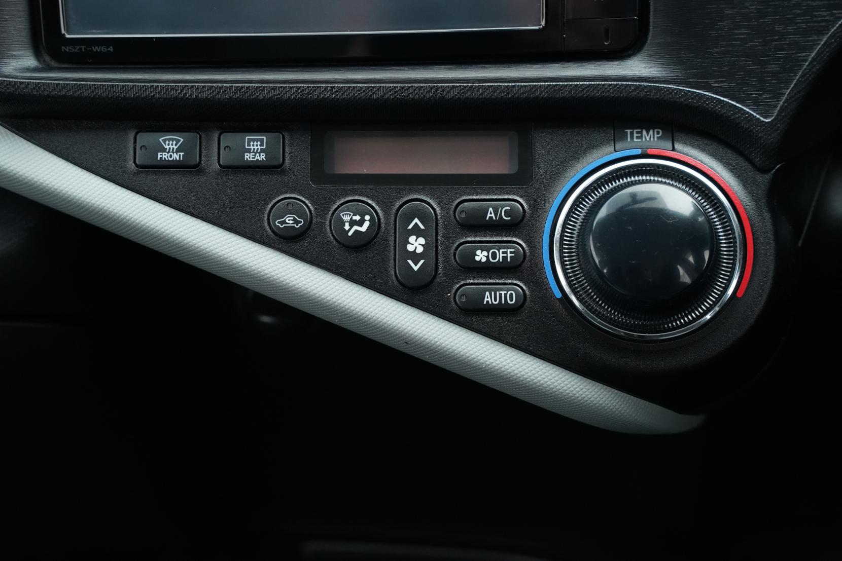 Toyota Aqua 1.5 S Push Start