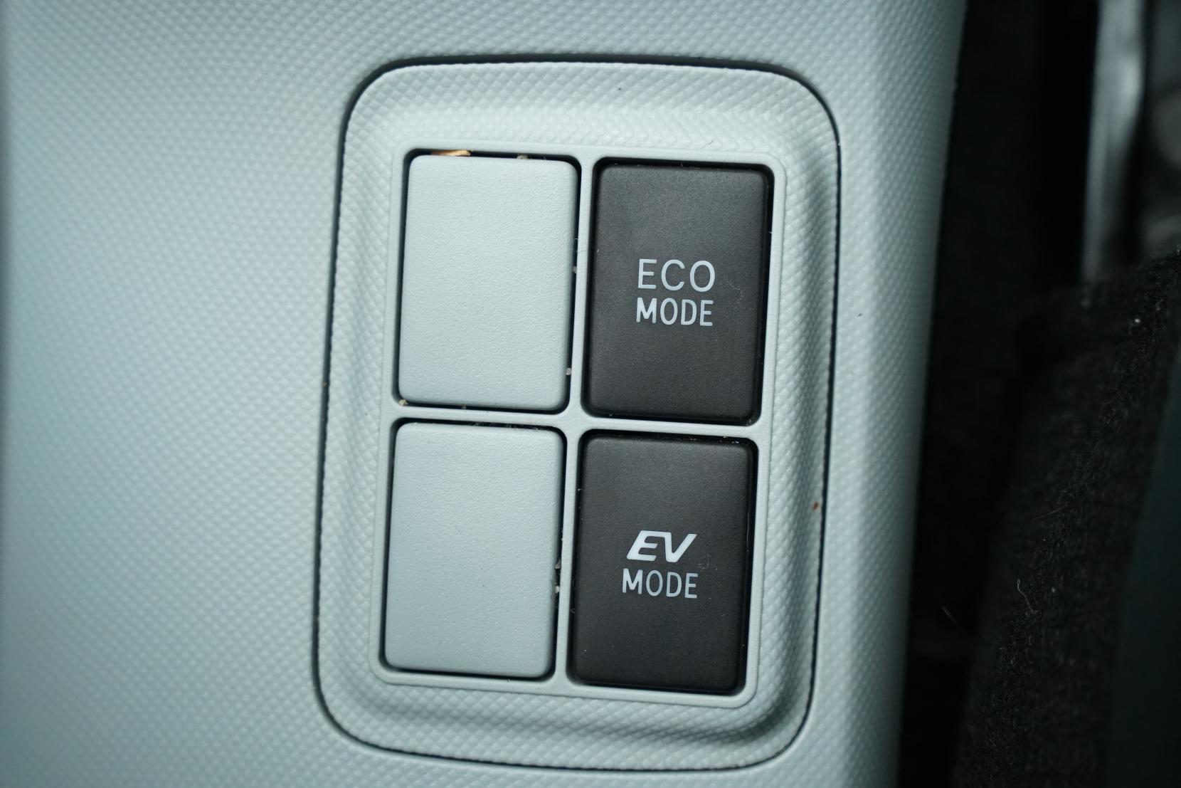 Toyota Aqua 1.5 S Push Start