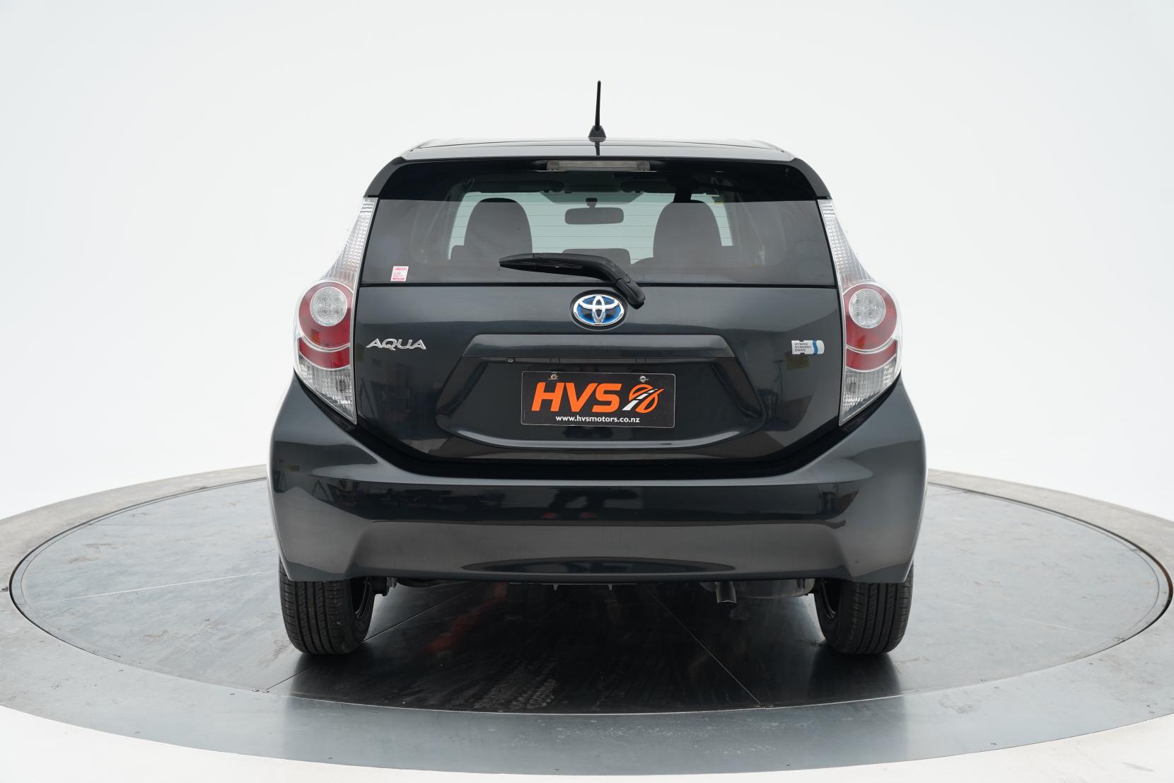 Toyota Aqua 1.5 S Push Start