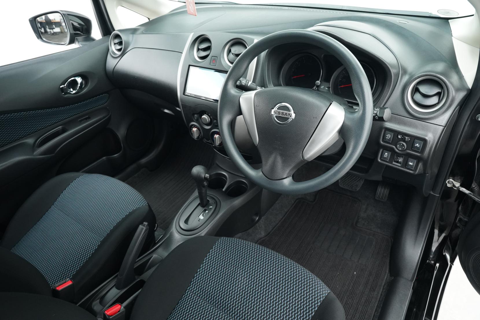Nissan Note (2004–present) 1.2 X