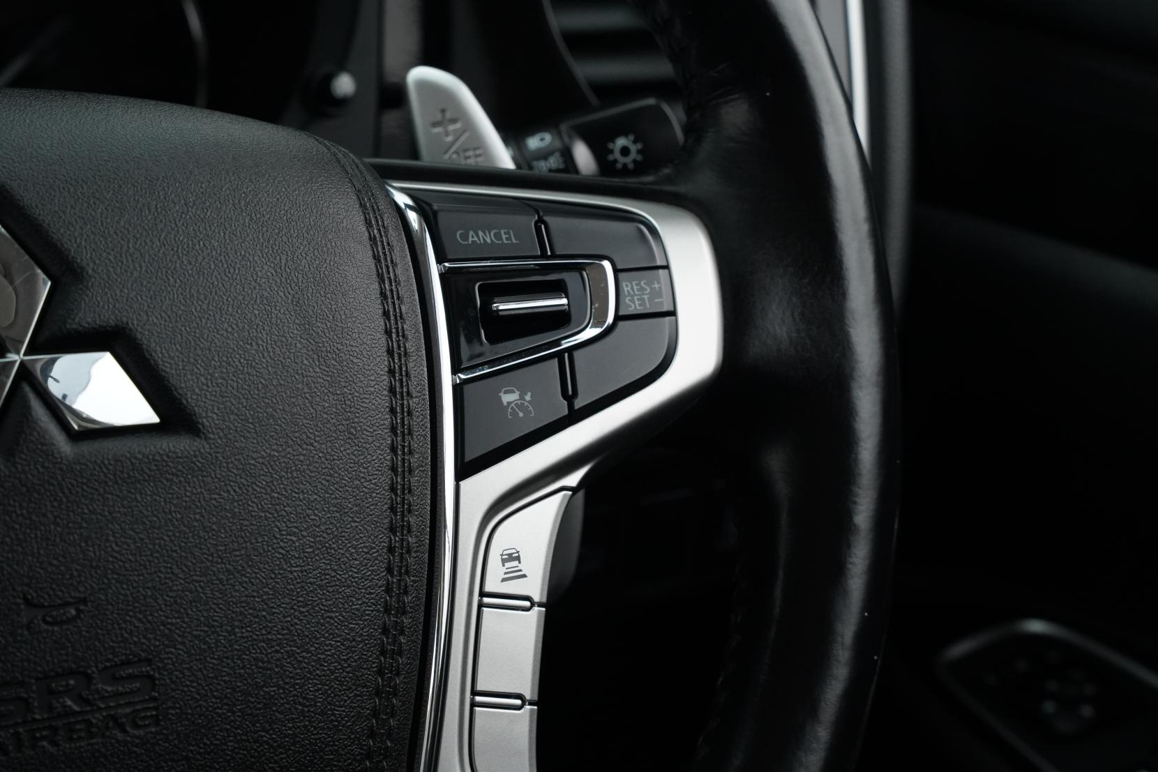 Mitsubishi Outlander 2.4 PHEV 4WD G SAFETY PACKAGE