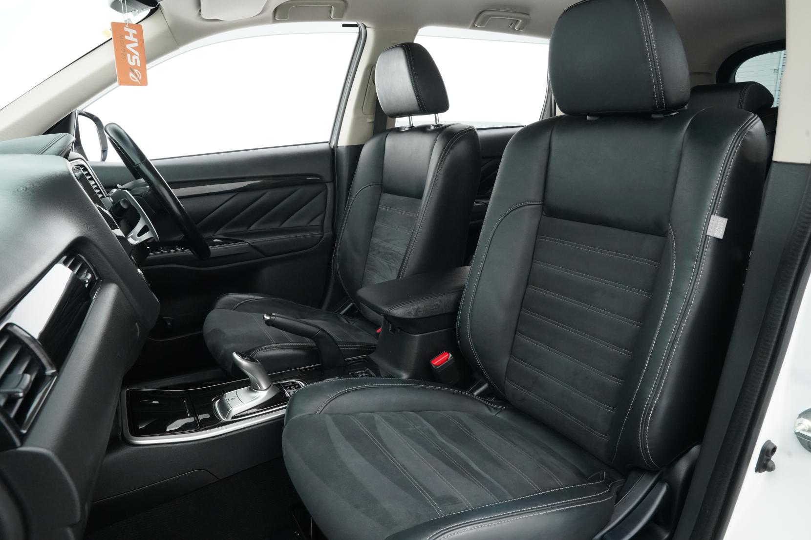 Mitsubishi Outlander 2.4 PHEV 4WD G SAFETY PACKAGE