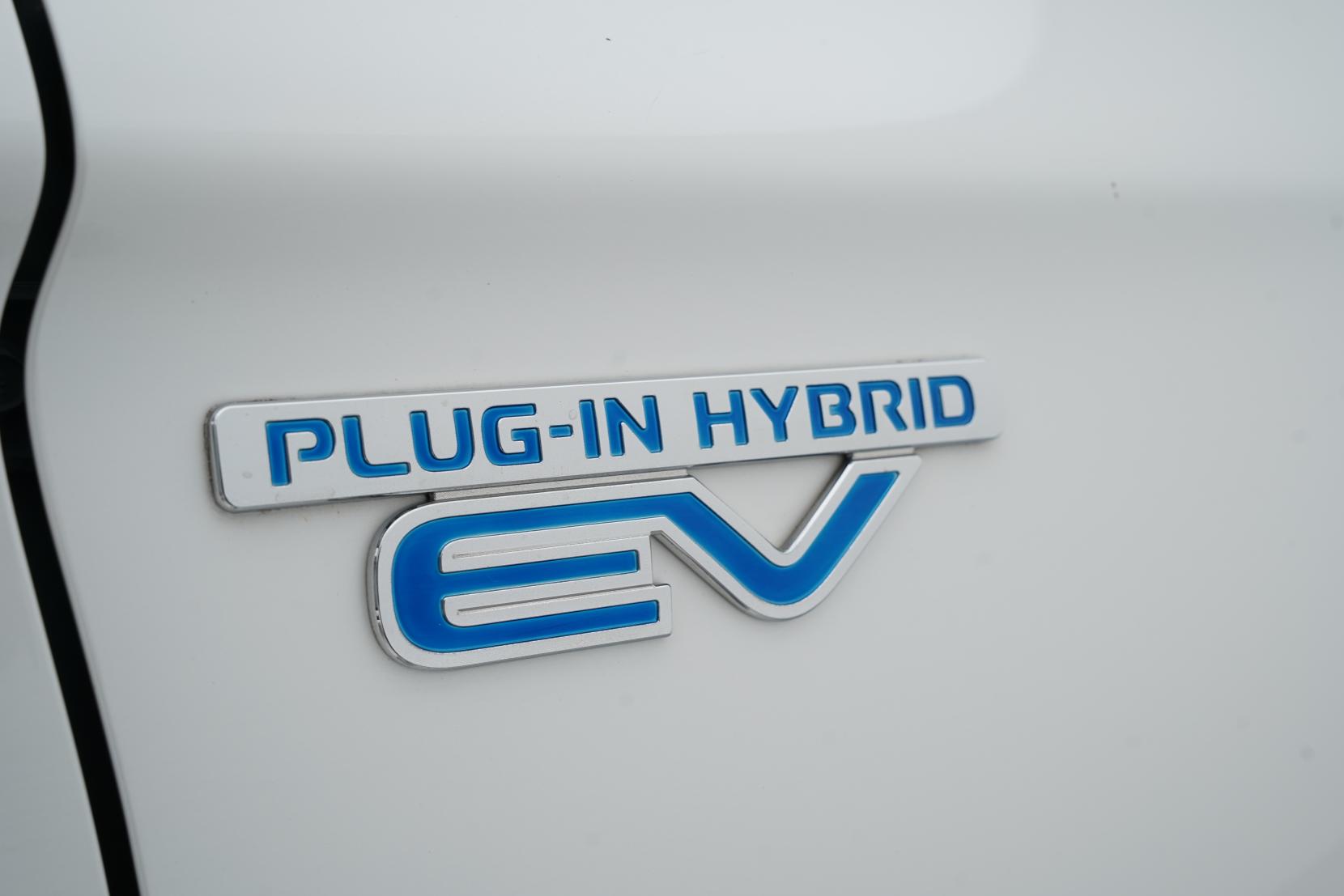 Mitsubishi Outlander 2.4 PHEV 4WD G SAFETY PACKAGE