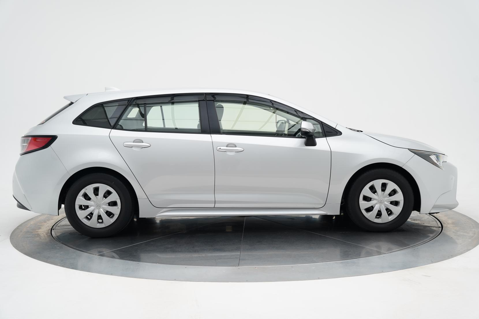 Toyota Corolla 1.8 WAGON HYBRID G-X 4WD