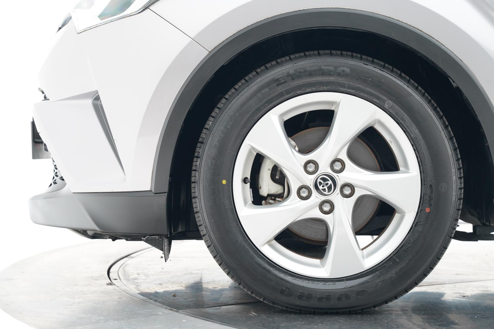 Toyota C-HR Hybrid S