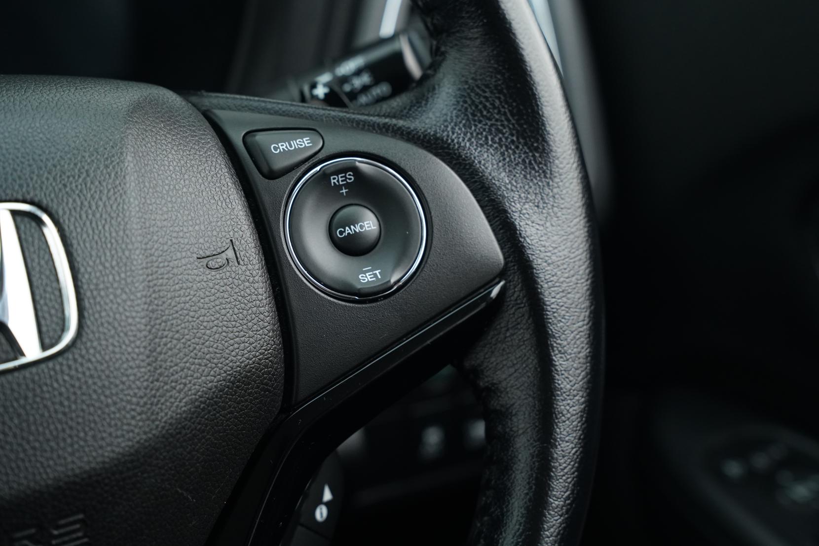 Honda Vezel HYBRID HYBRID X HONDA-SENSING