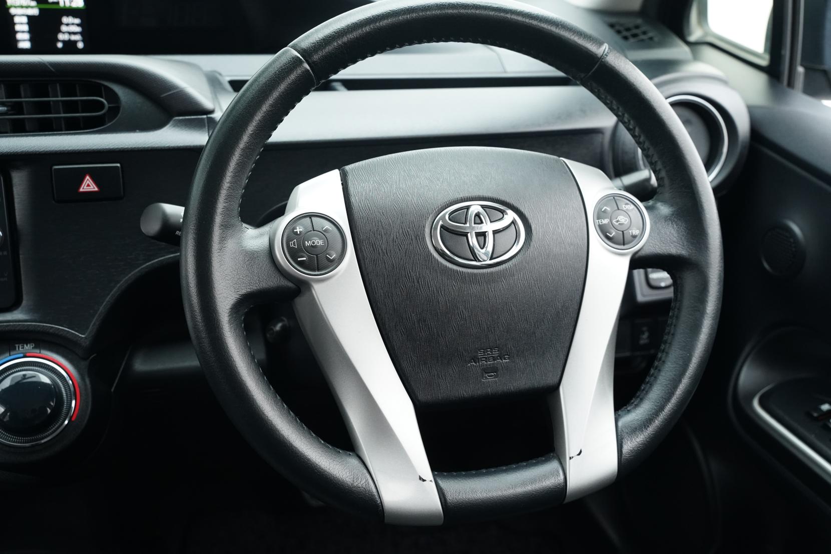 Toyota Aqua G Leather
