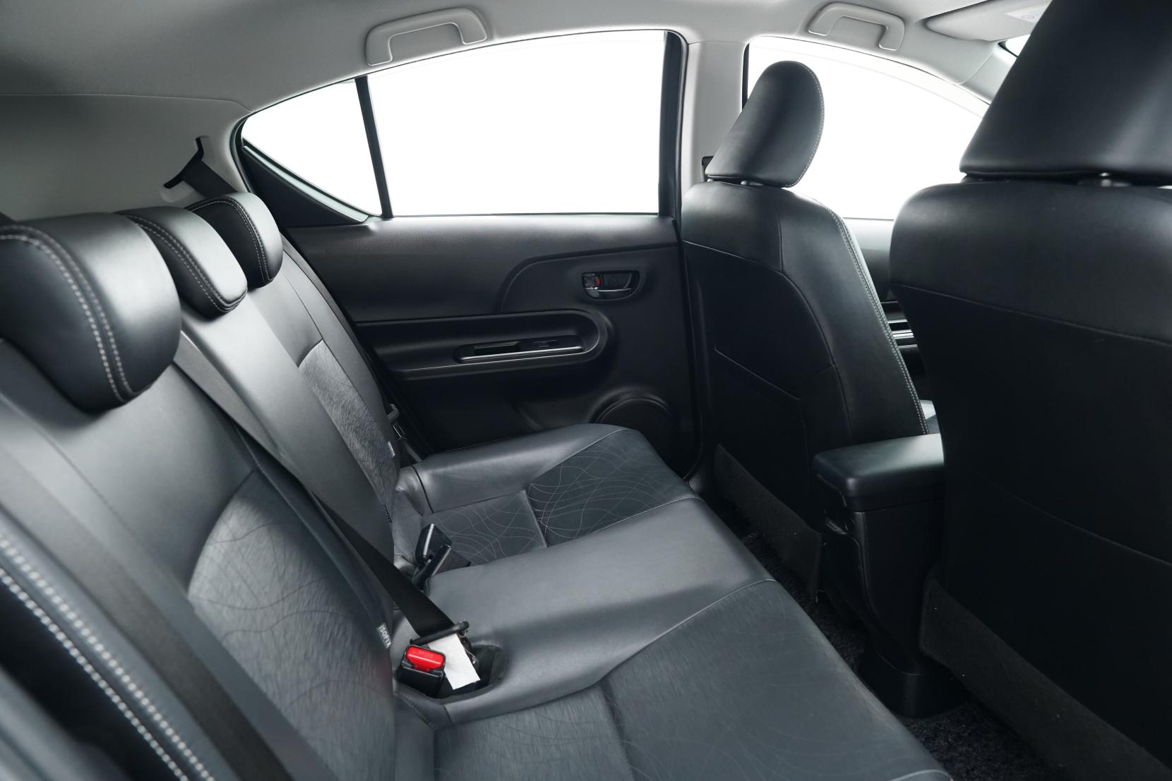 Toyota Aqua G Leather