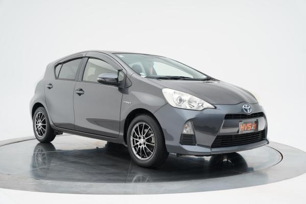 Toyota Aqua G Leather