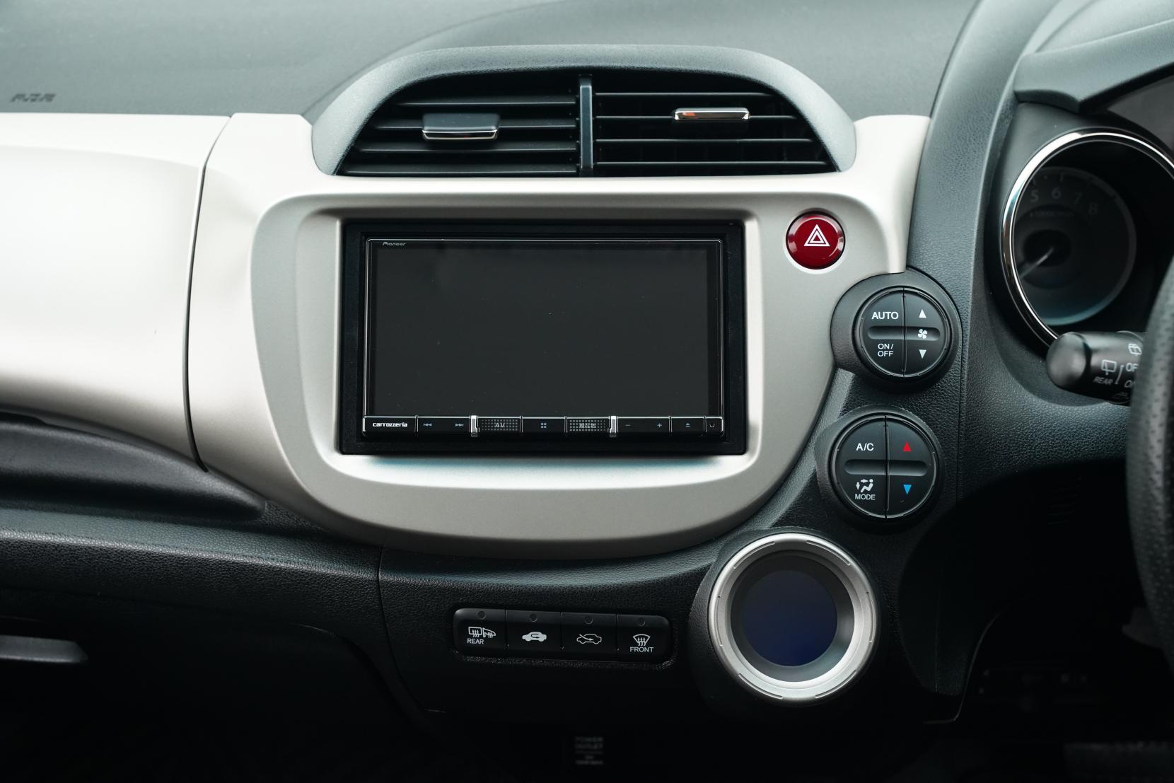 Honda Fit 1.3 ARIA Hybrid Smart Selection Fine Style