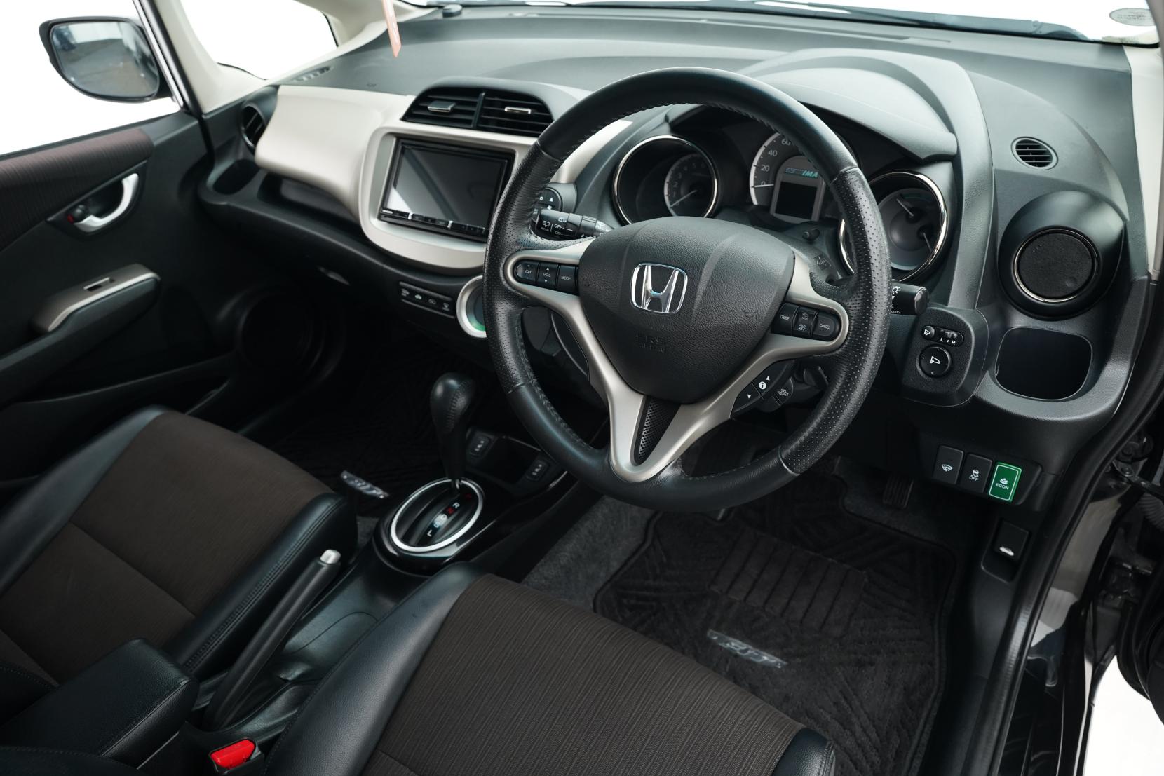Honda Fit 1.3 ARIA Hybrid Smart Selection Fine Style