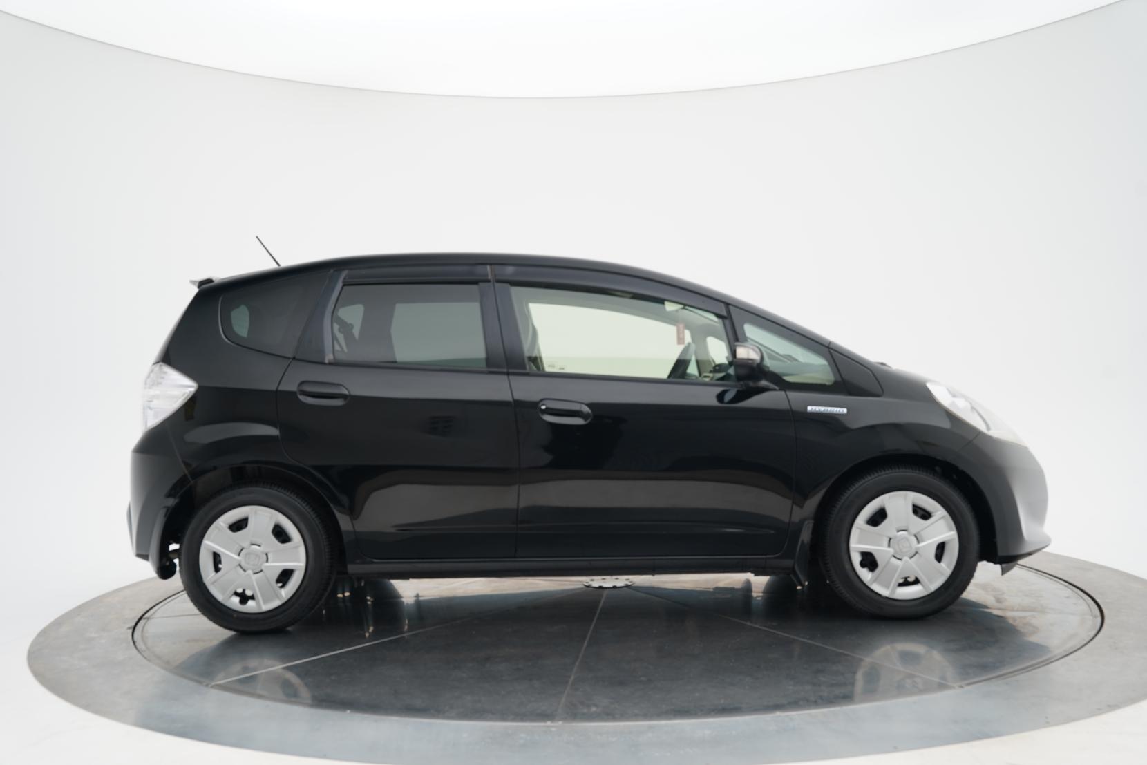 Honda Fit 1.3 ARIA Hybrid Smart Selection Fine Style
