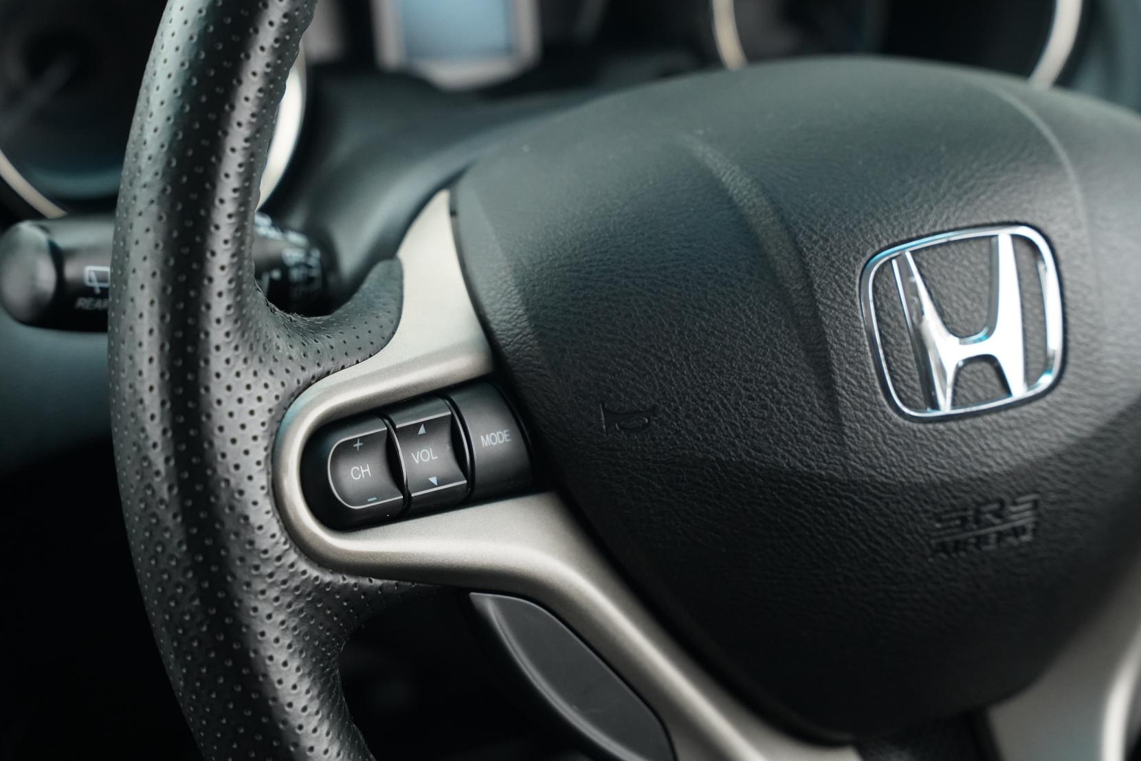 Honda Fit 1.3 ARIA Hybrid Smart Selection Fine Style