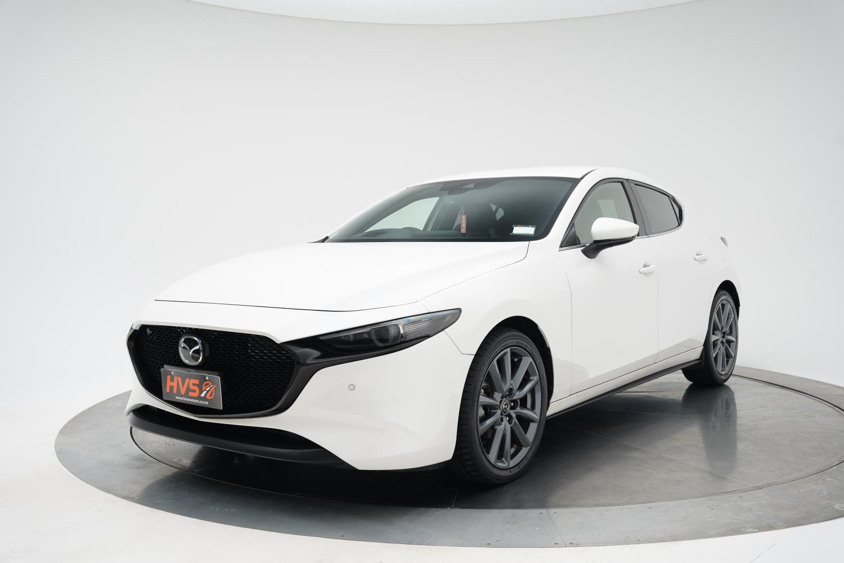 Mazda 3 2.0 Fastback 20S L