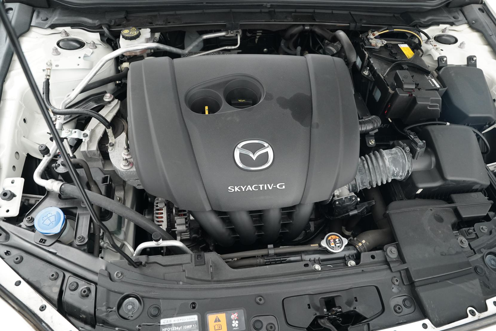 Mazda 3 2.0 Fastback 20S L