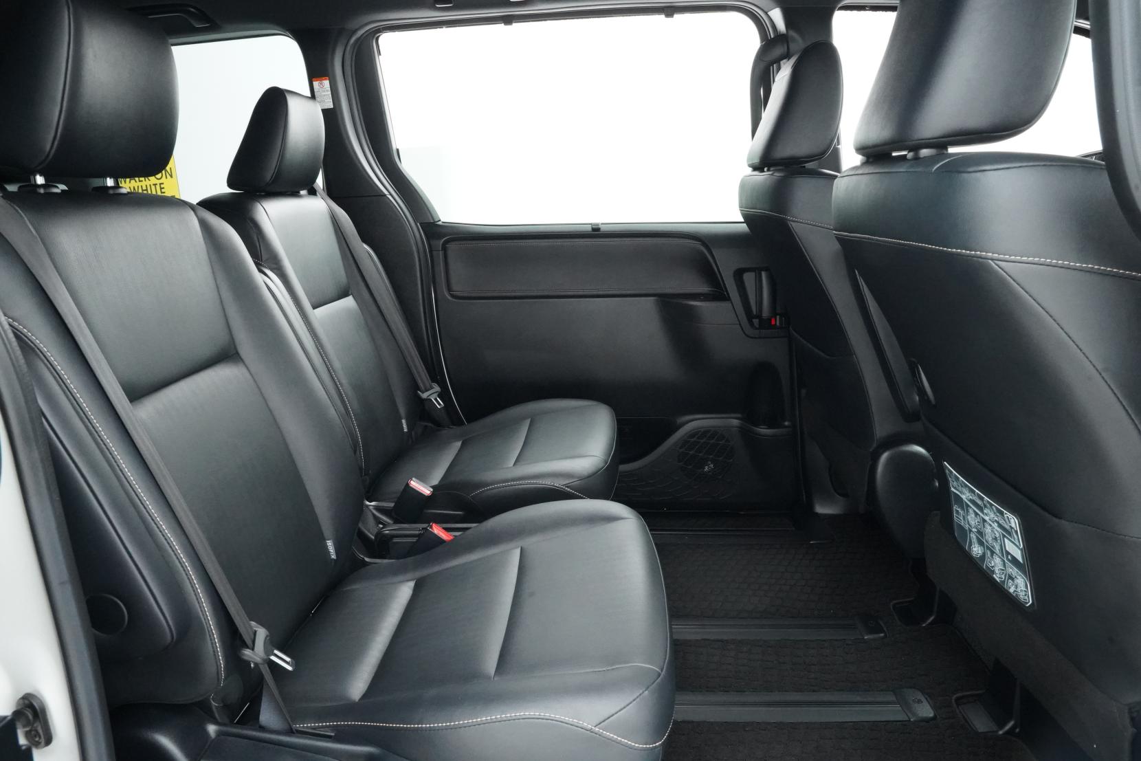 Toyota Esquire 1.8 HYBRID HYBRID GI