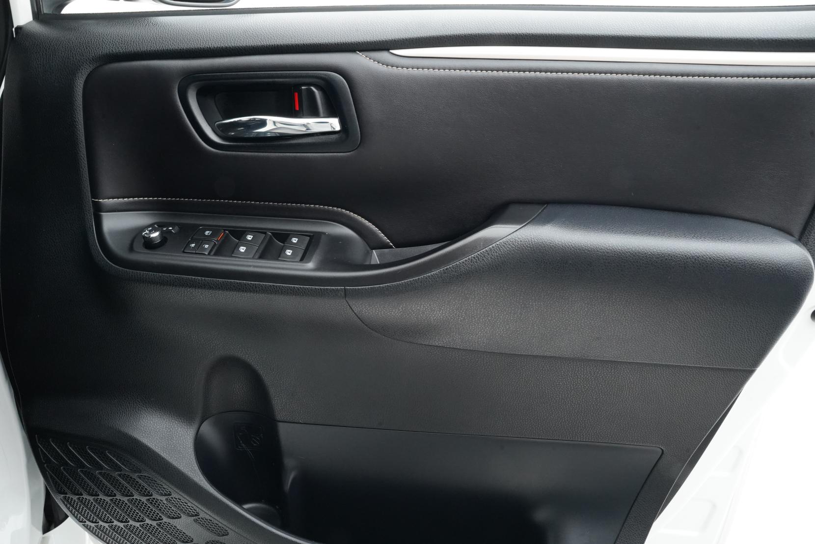 Toyota Esquire 1.8 HYBRID HYBRID GI