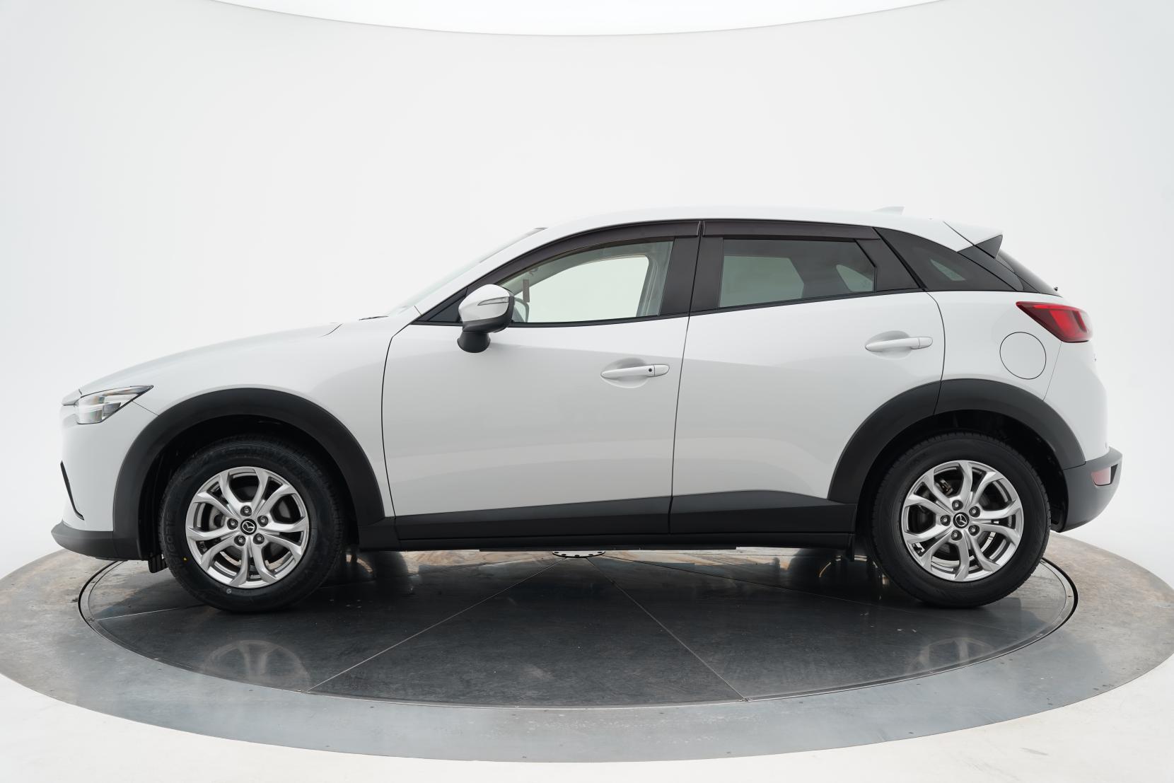 Mazda CX-3 20S