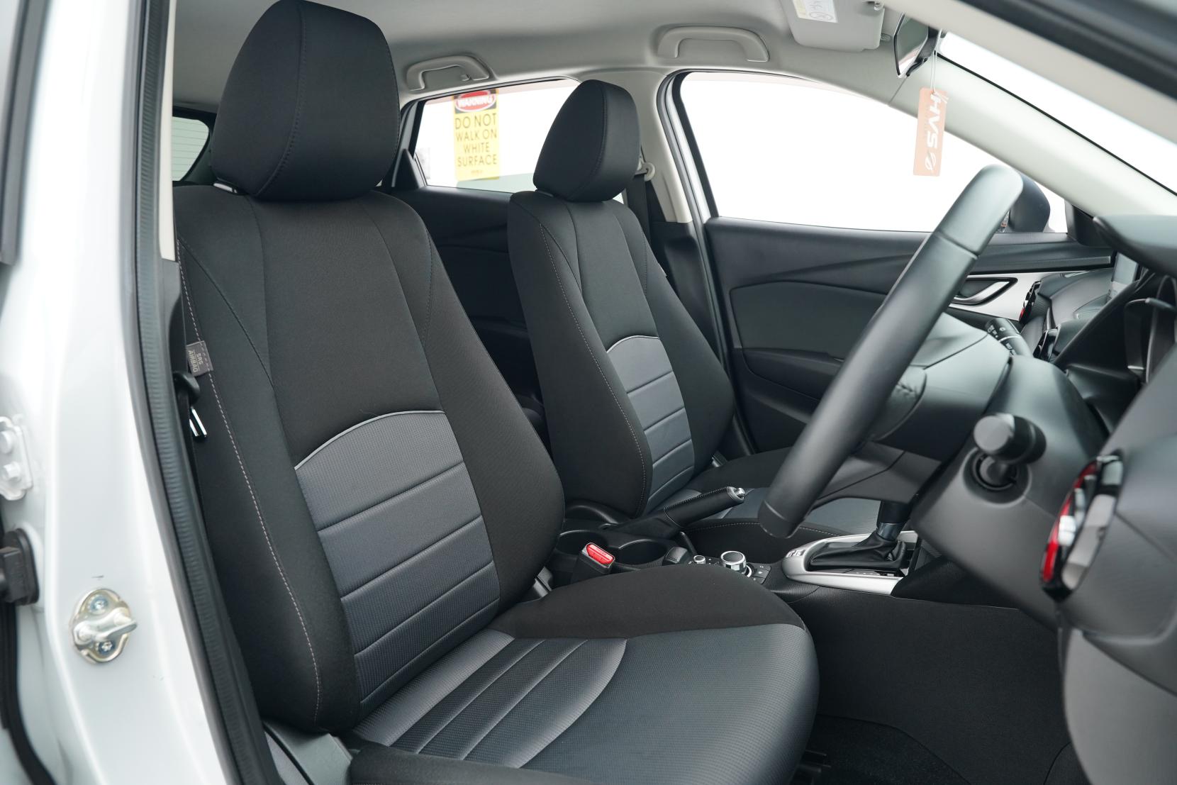 Mazda CX-3 20S