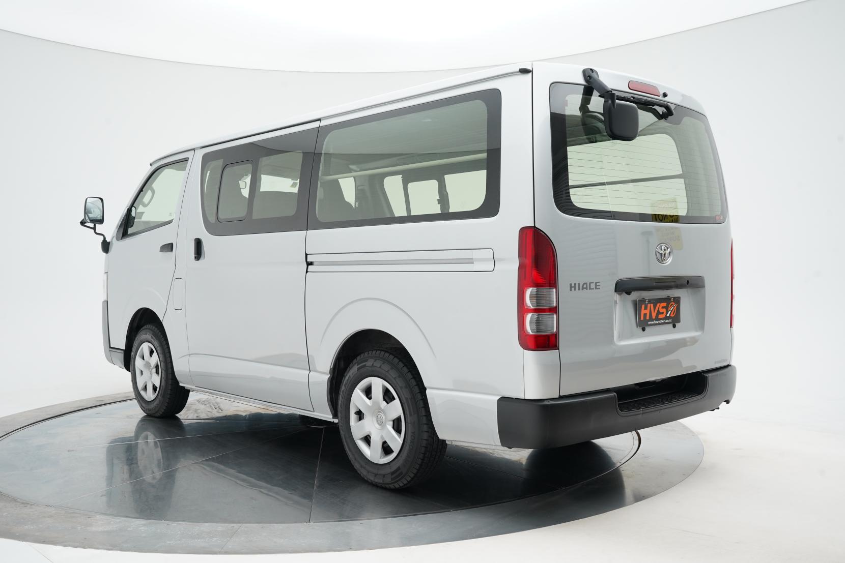 Toyota Hiace 2.8 Diesel 4WD 5 Door