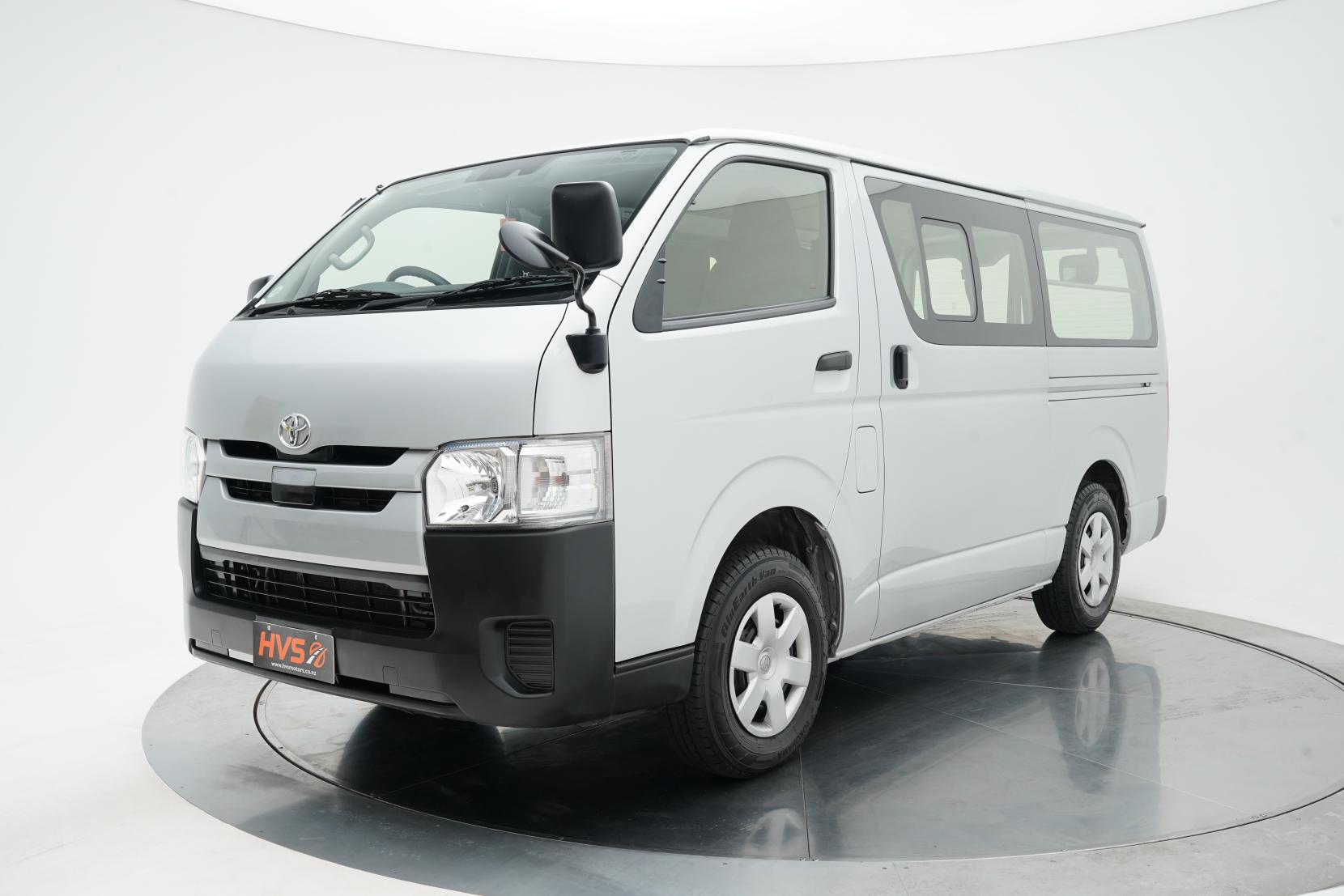 Toyota Hiace 2.8 Diesel 4WD 5 Door