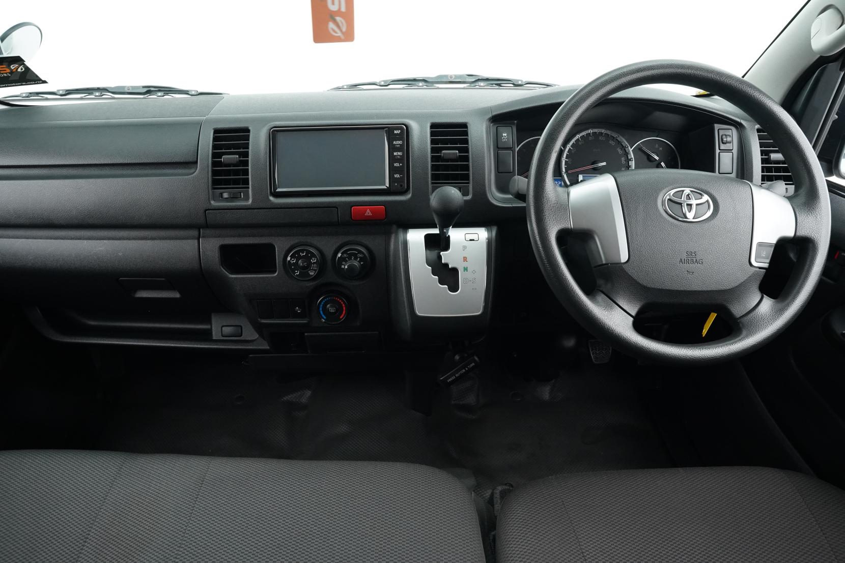 Toyota Hiace 2.8 Diesel 4WD 5 Door