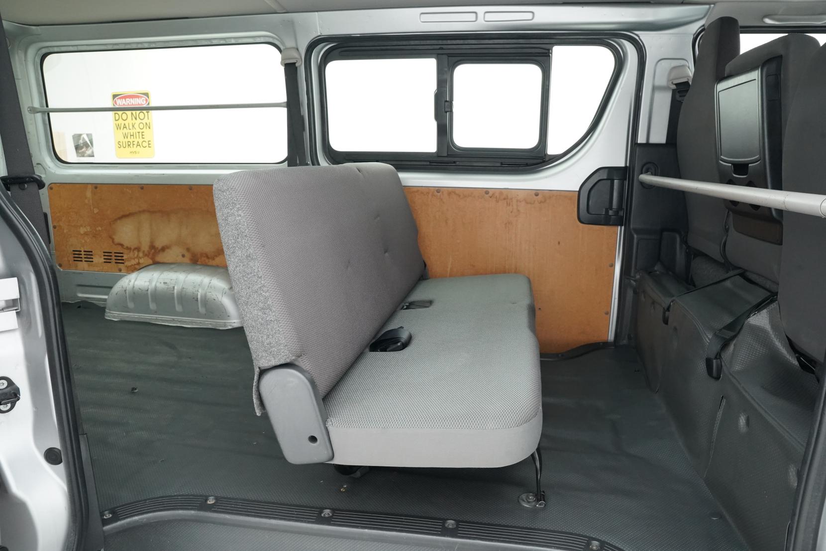 Toyota Hiace 2.8 Diesel 4WD 5 Door
