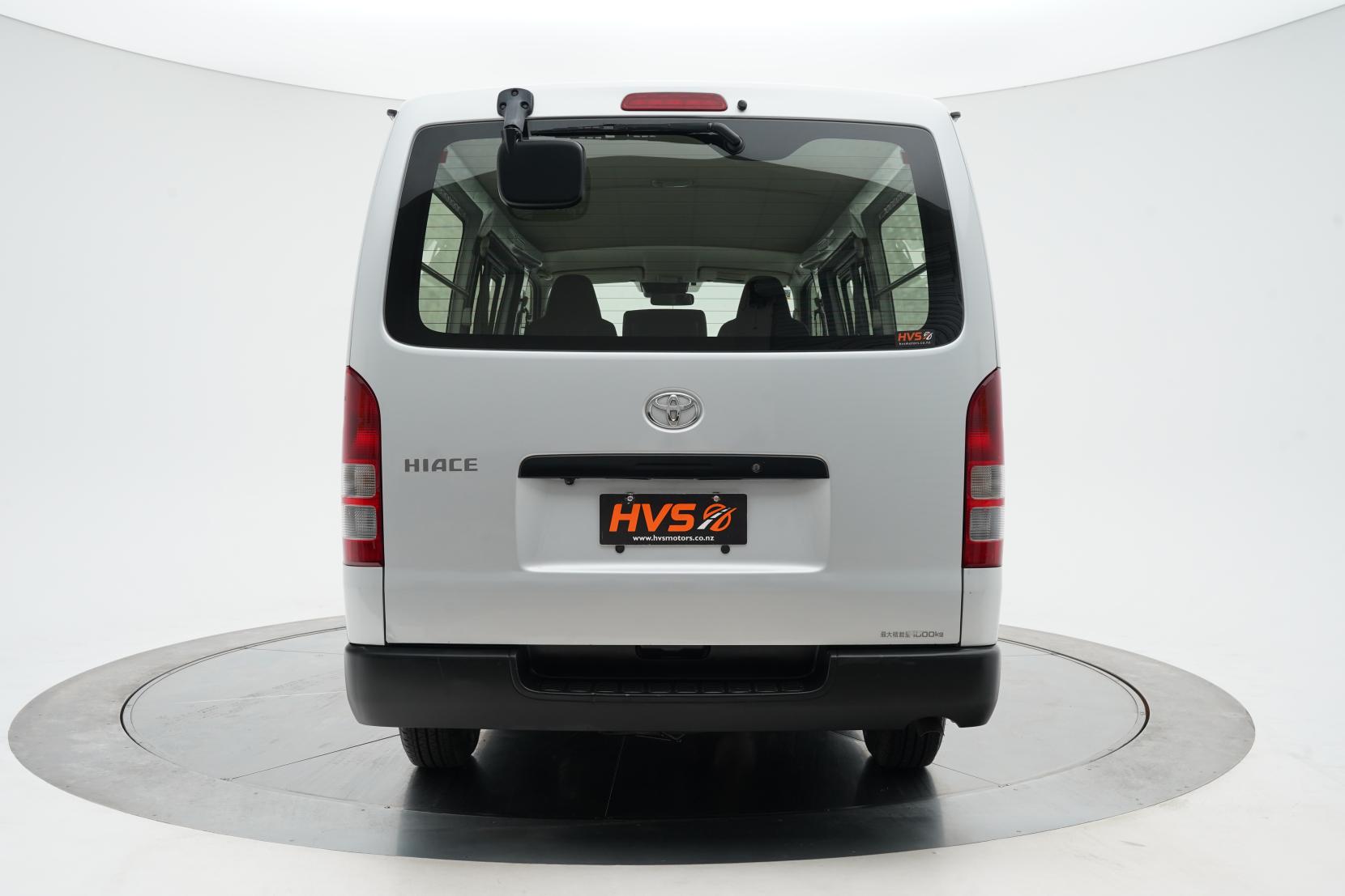 Toyota Hiace 2.8 Diesel 4WD 5 Door