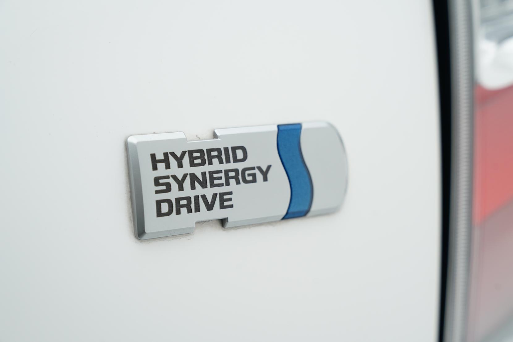 Toyota Aqua Hybrid L