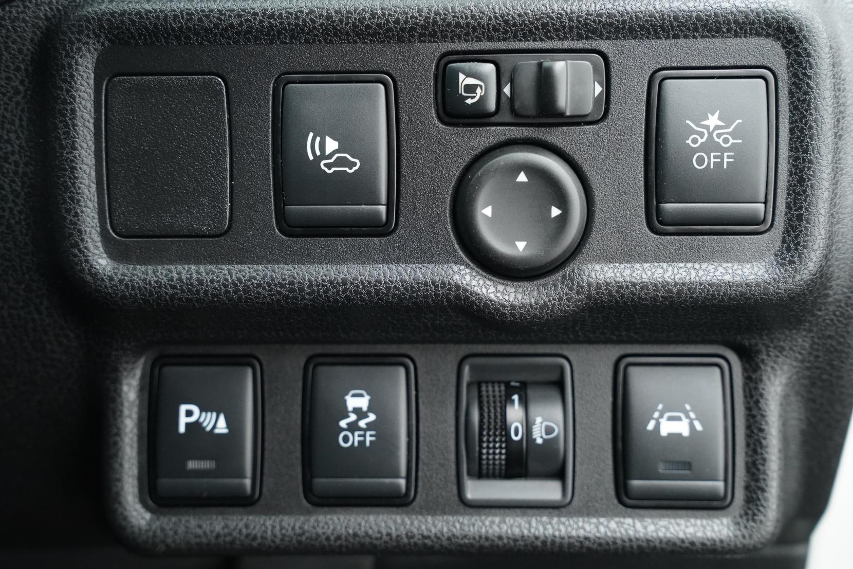 Nissan Note (2004–present) E-POWER