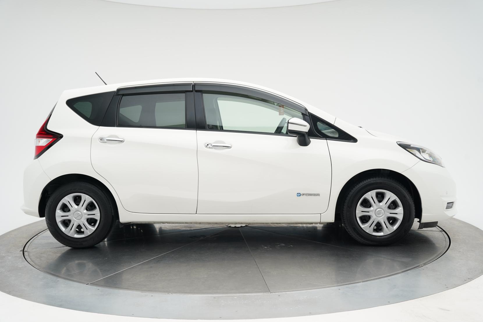 Nissan Note (2004–present) E-POWER