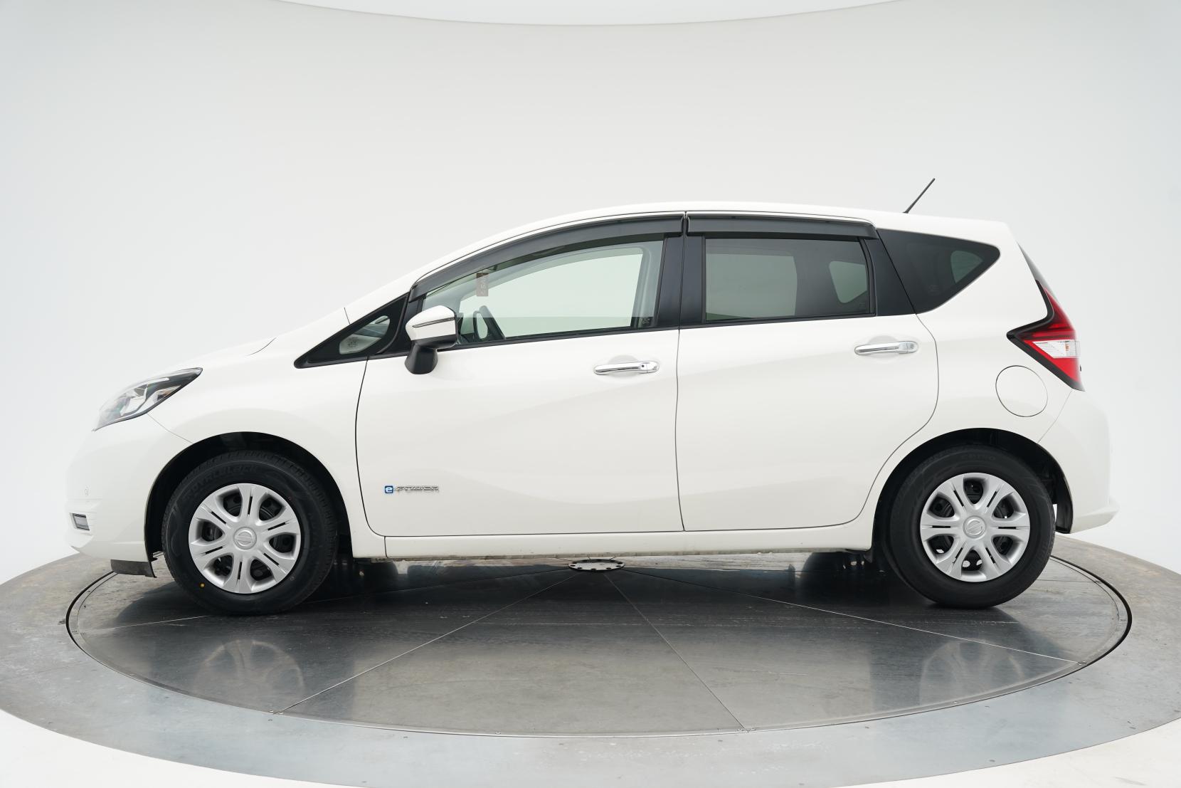 Nissan Note (2004–present) E-POWER