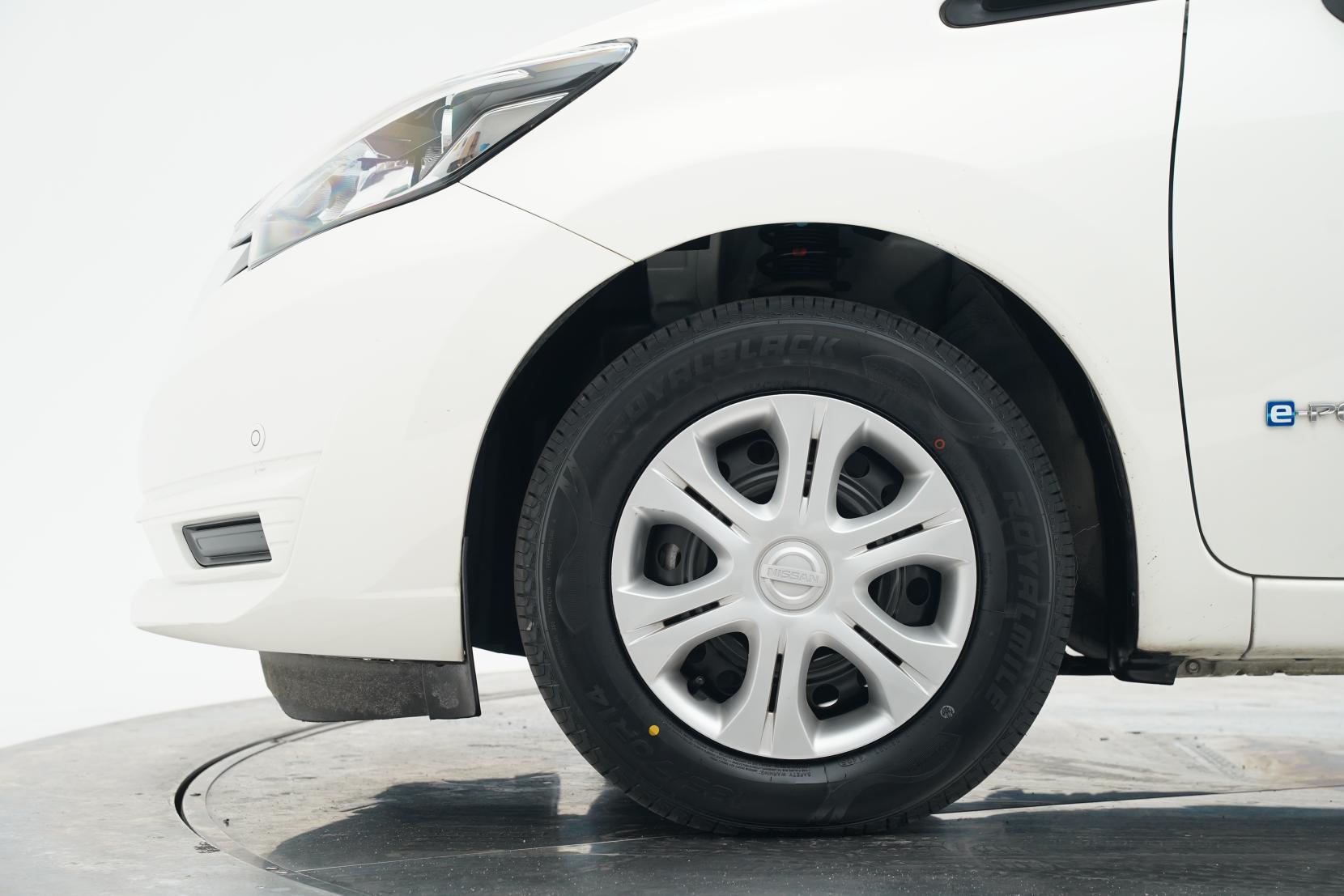 Nissan Note (2004–present) E-POWER