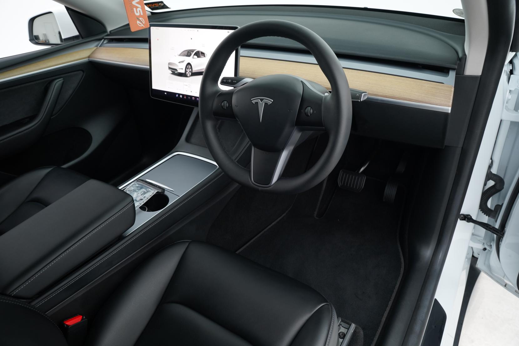 Tesla Model Y REAR WHEEL DRIVE 60K