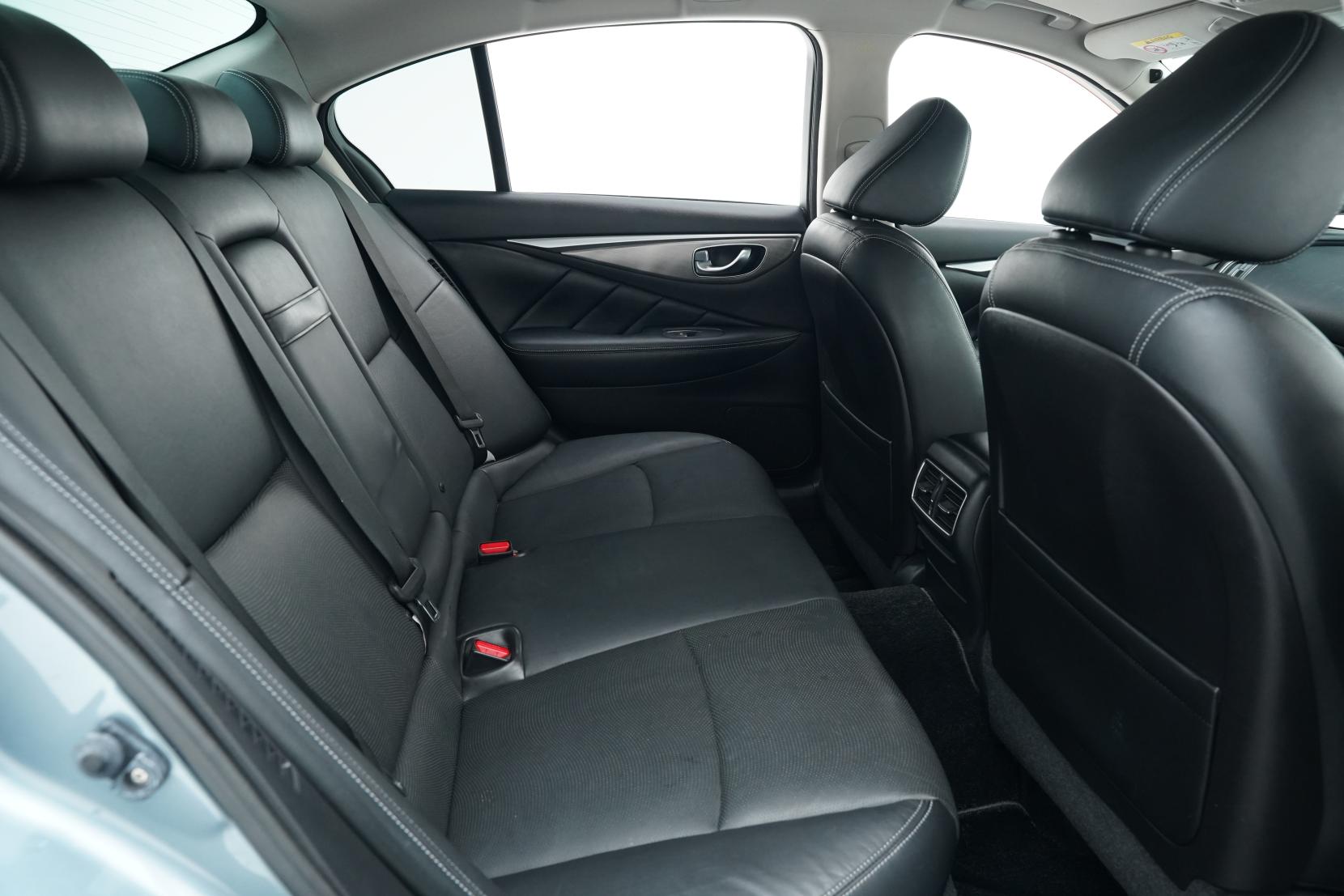 Nissan Skyline 3.5 350GT HYBRID TYPE P