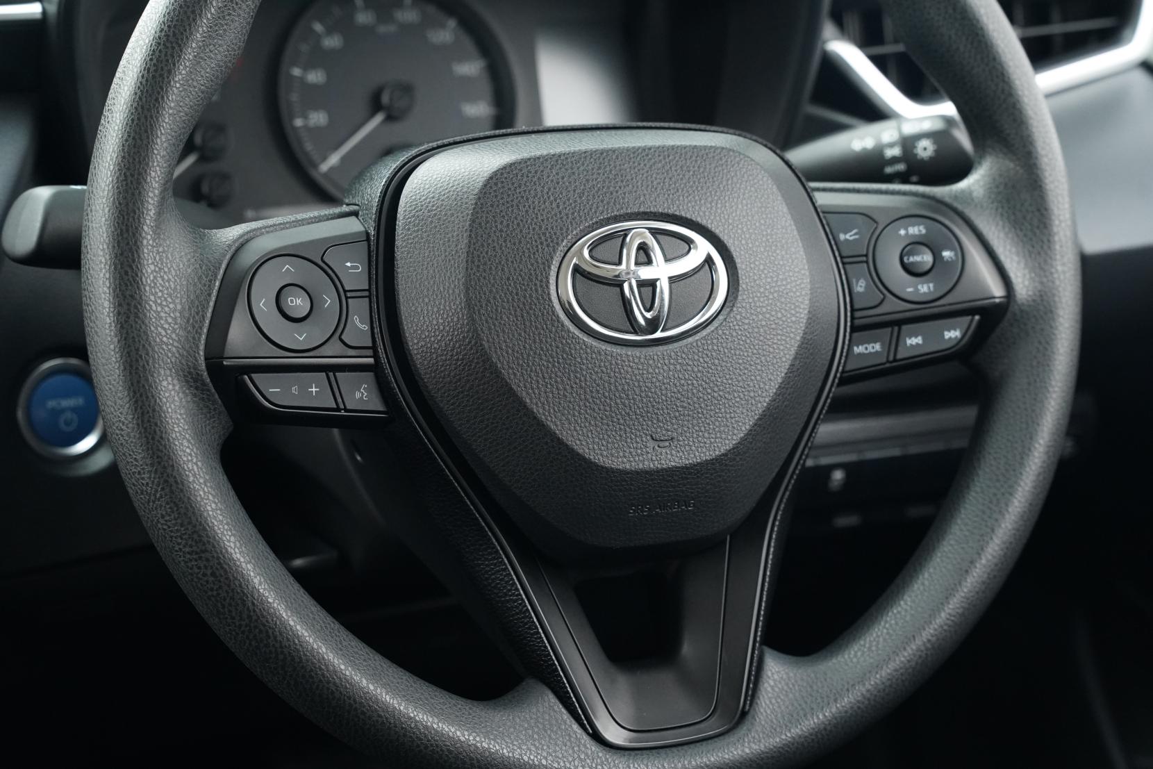 Toyota Corolla 1.8 HYBRID G-X