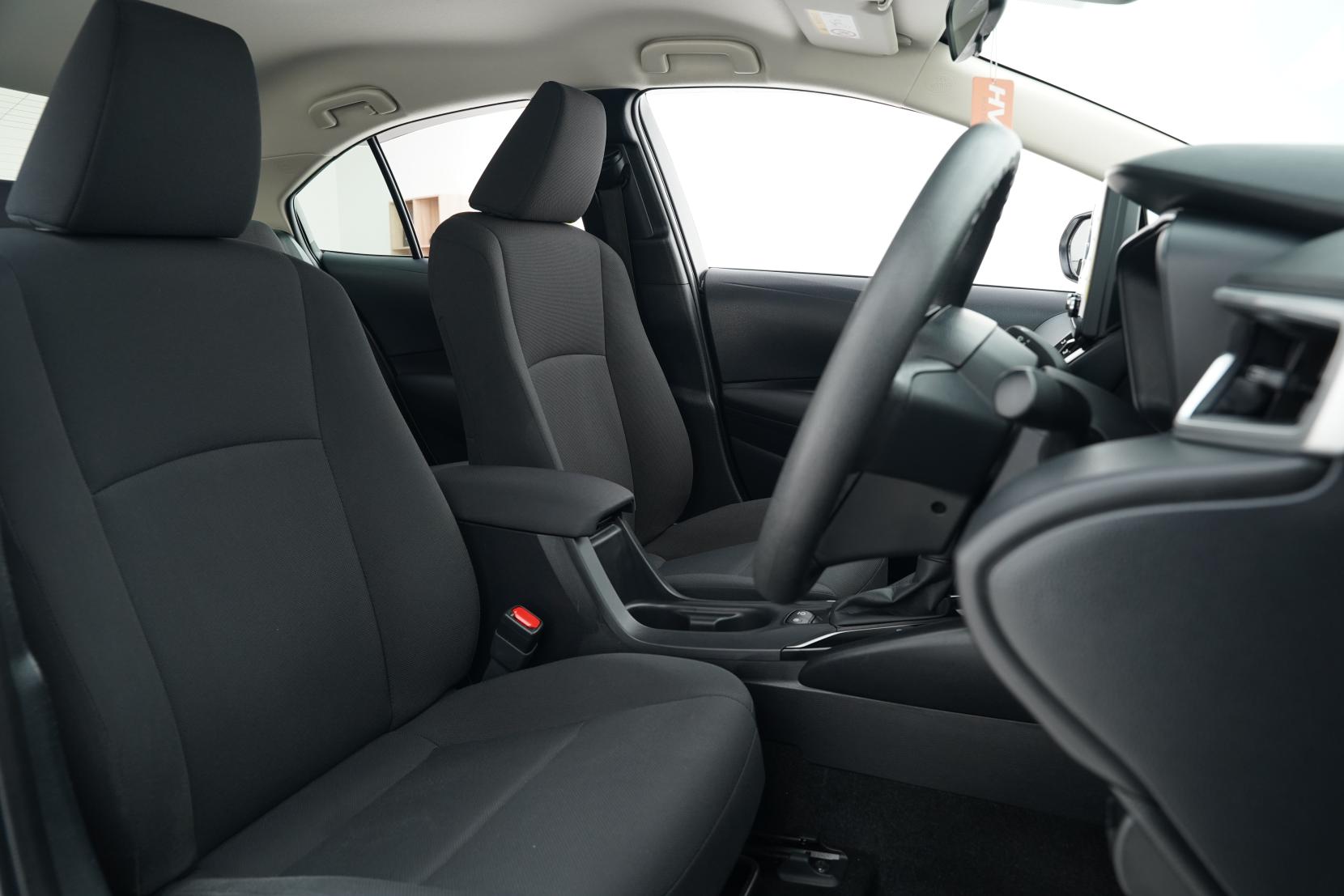 Toyota Corolla 1.8 HYBRID G-X