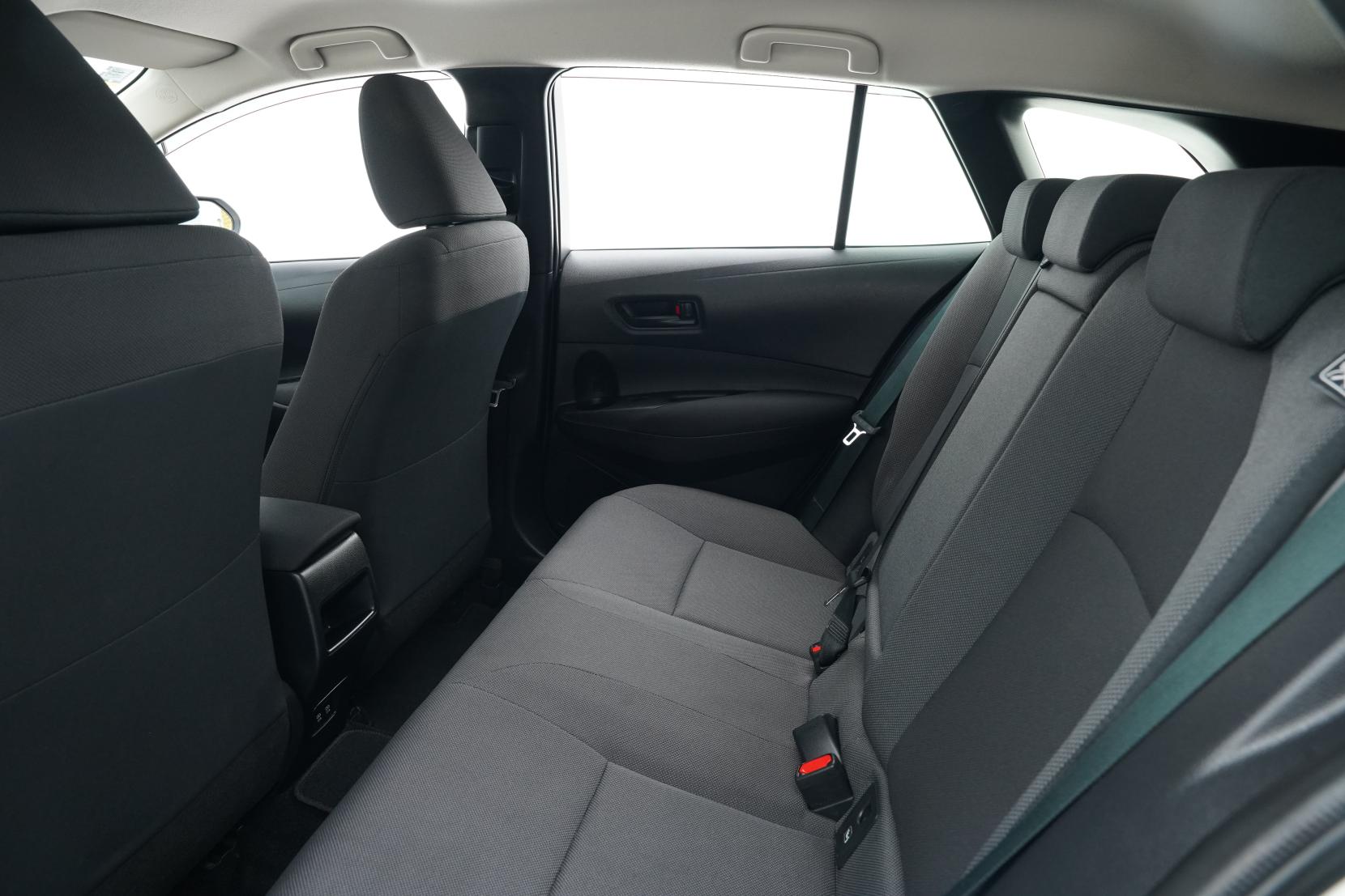 Toyota Corolla Touring Hybrid 4wd G-X