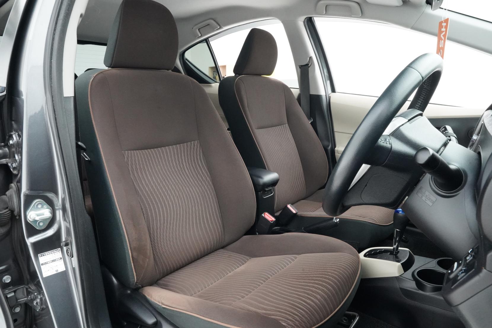 Toyota Aqua 1.5 G PUSH START