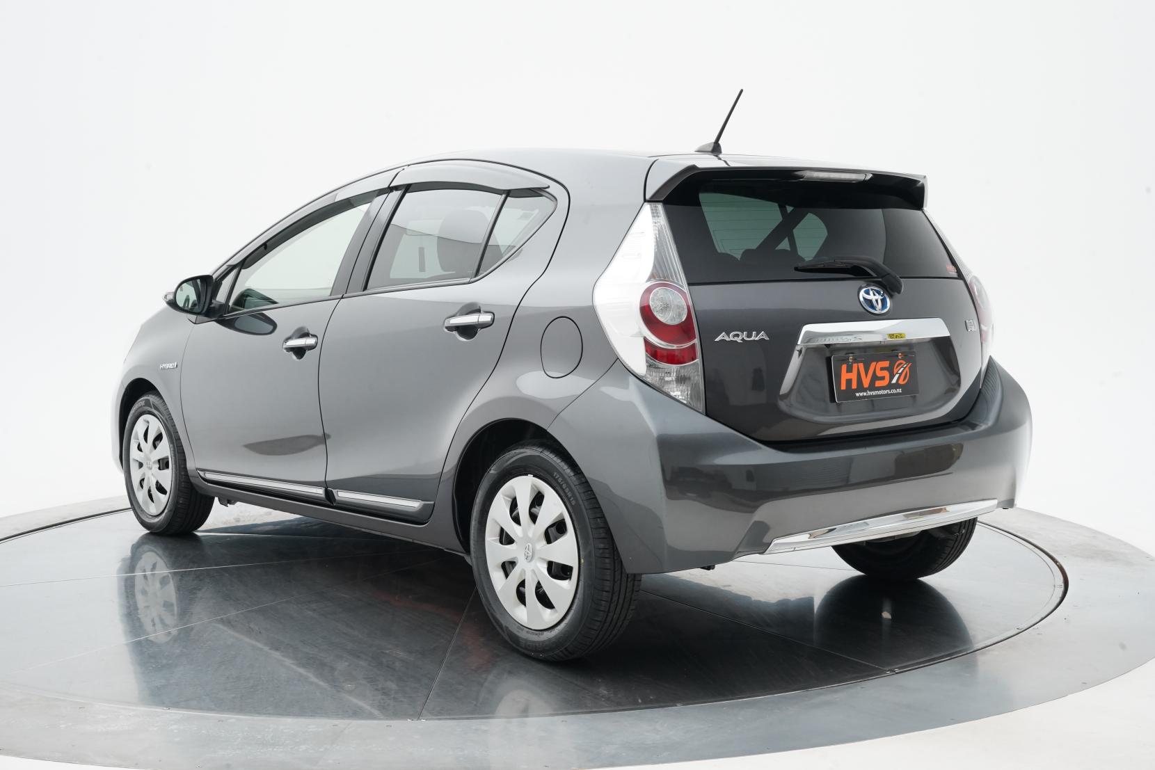 Toyota Aqua 1.5 G PUSH START