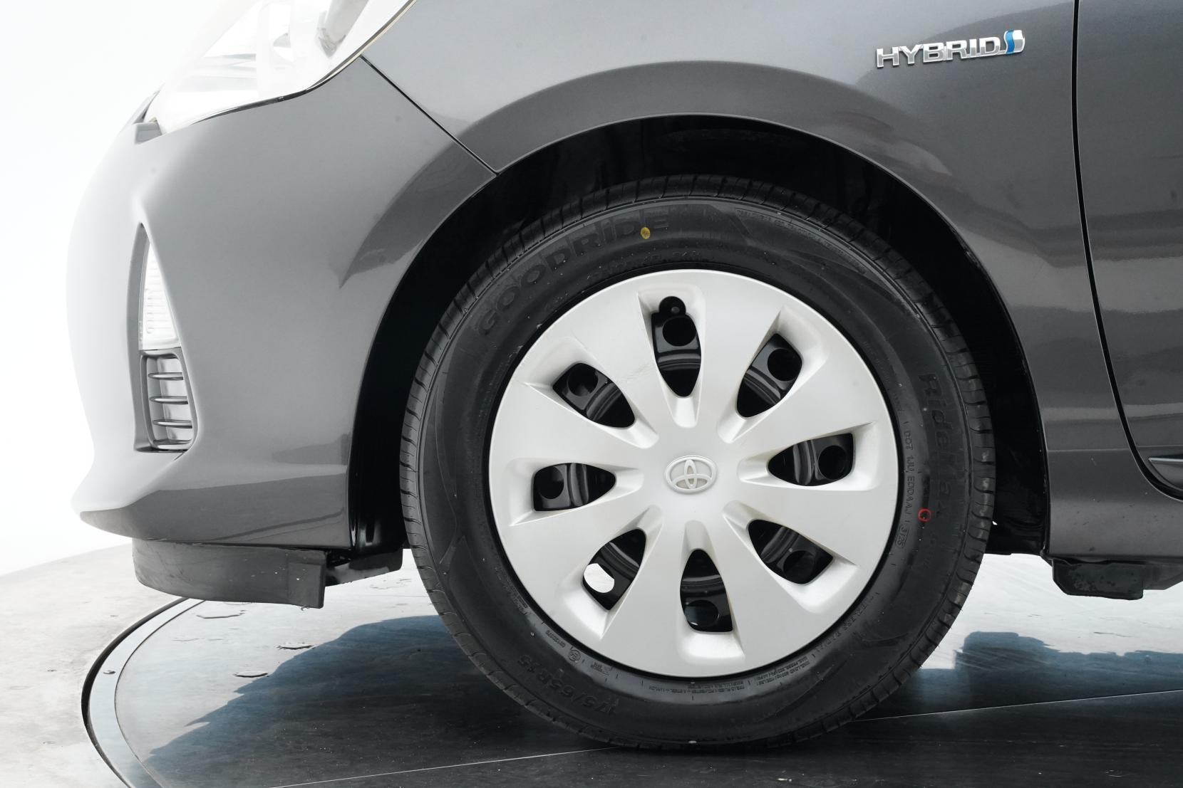 Toyota Aqua 1.5 G PUSH START