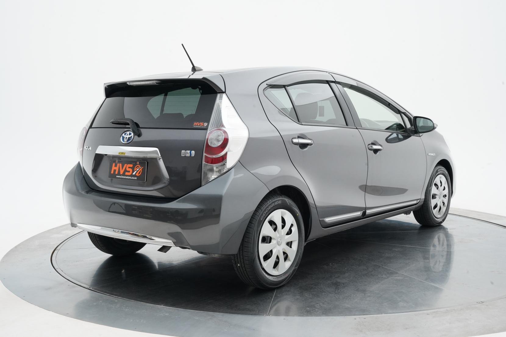 Toyota Aqua 1.5 G PUSH START