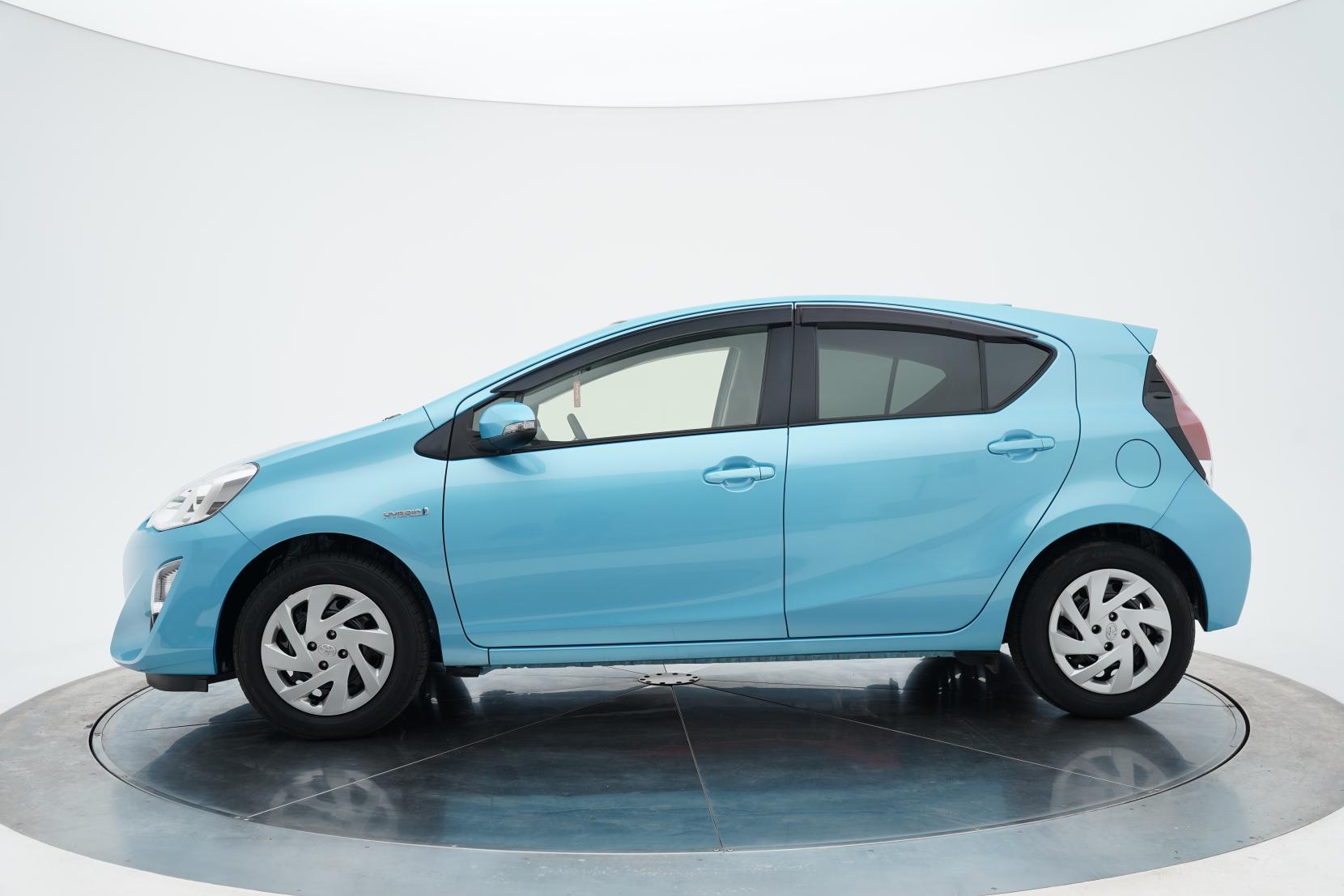 Toyota Aqua 1.5 S Facelift Push Start