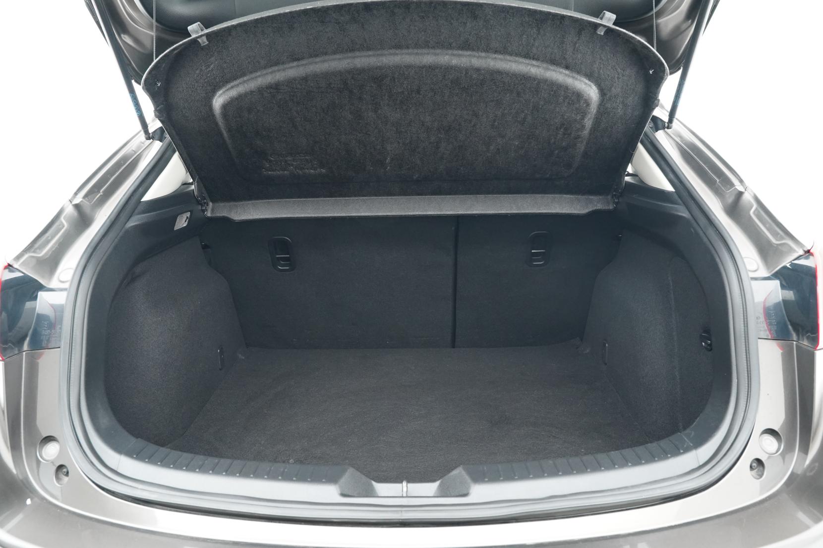 Mazda Axela SPORT 15S