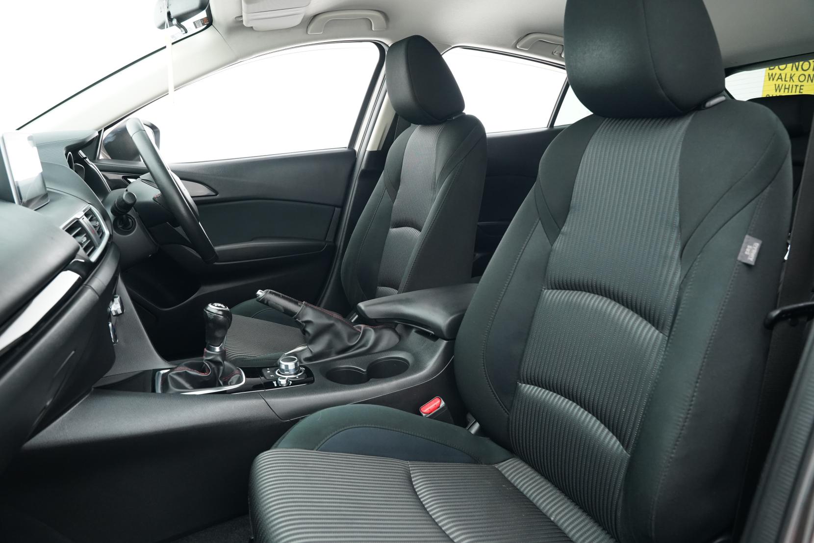 Mazda Axela SPORT 15S