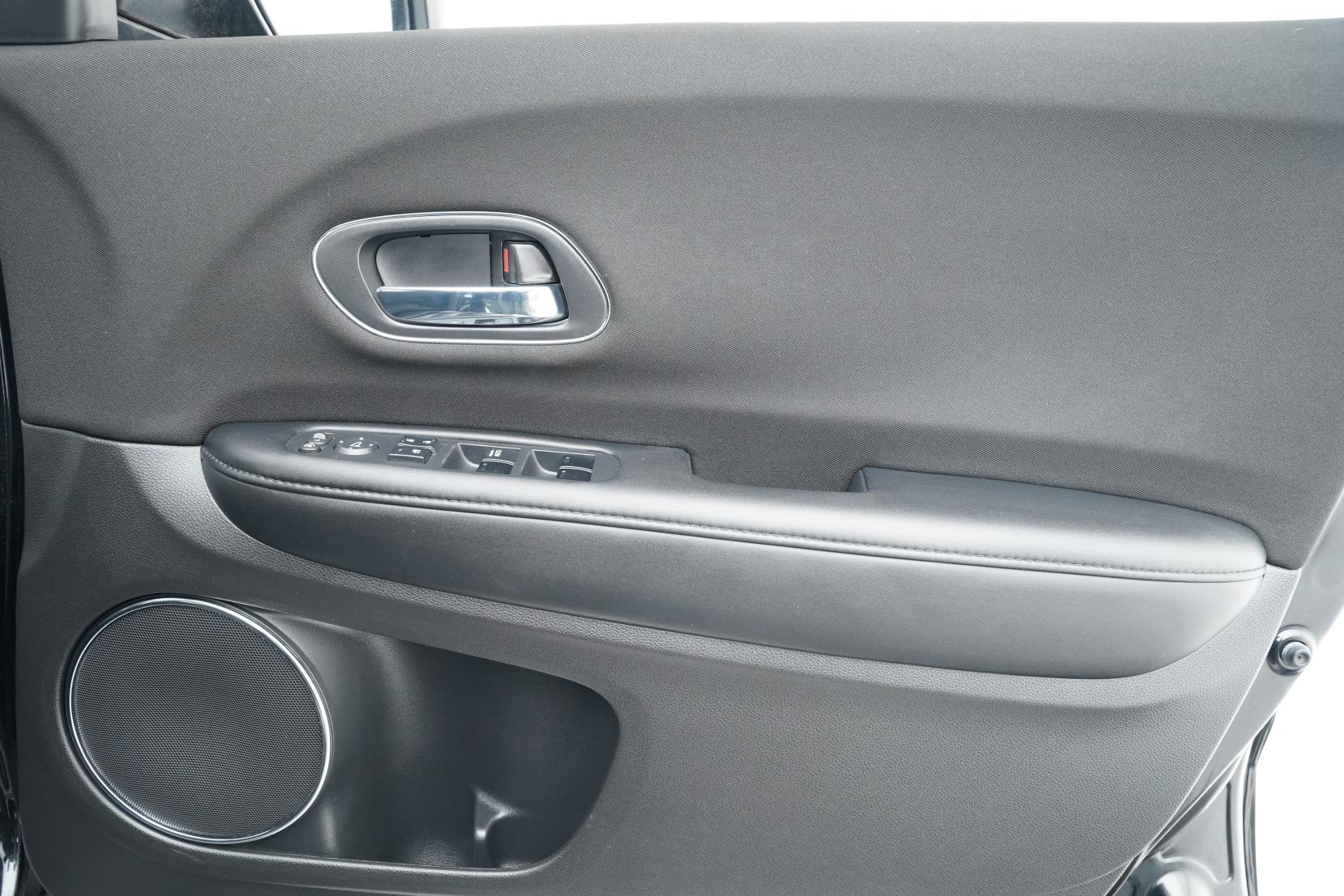Honda Vezel HYBRID HYBRID X HONDA-SENSING