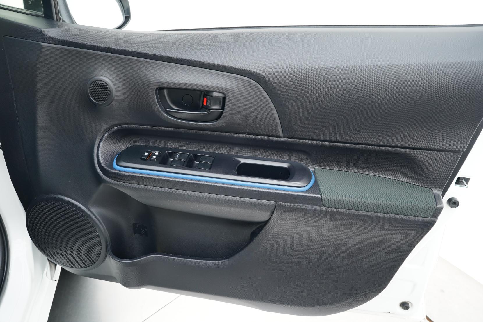 Toyota Aqua 1.5 S Push Start